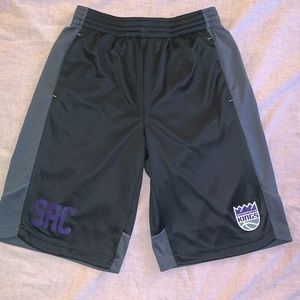 Sacramento Kings athletic shorts; youth XL